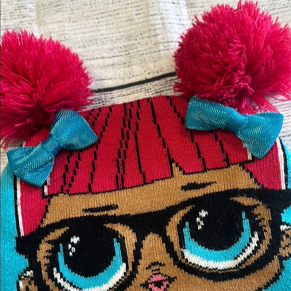 L.O.L. Surprise! Pom Pom Beanie • O/S - Picture 6 of 6